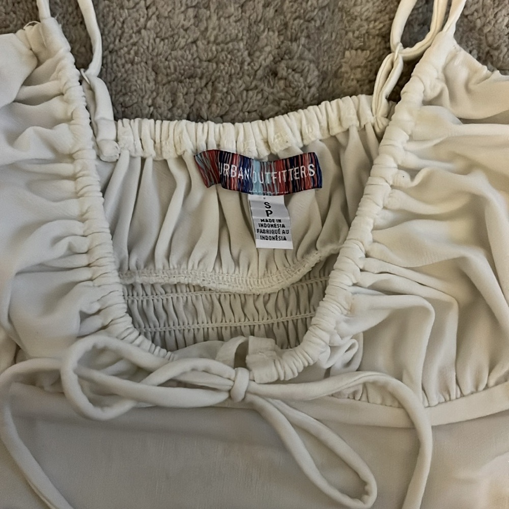 White Ruched Crop Top - Picture 2 of 3